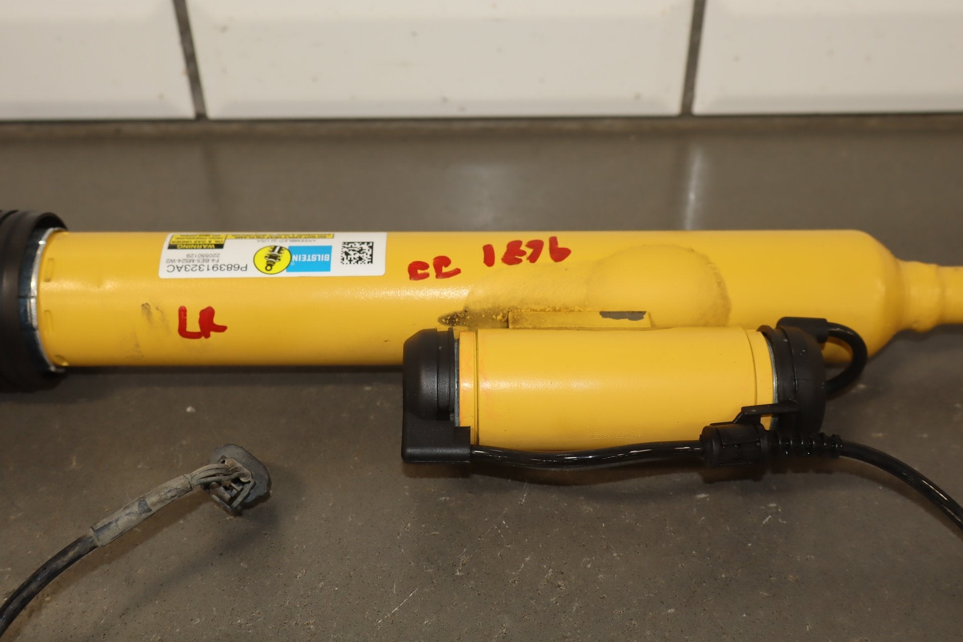 2019-2022 Dodge Challenger Rear Left Active Damping Shock Absorber OEM