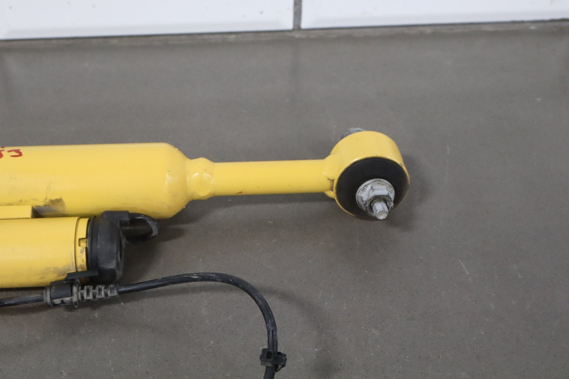 2019-2022 Dodge Challenger Rear Right Active Damping Shock Absorber OEM
