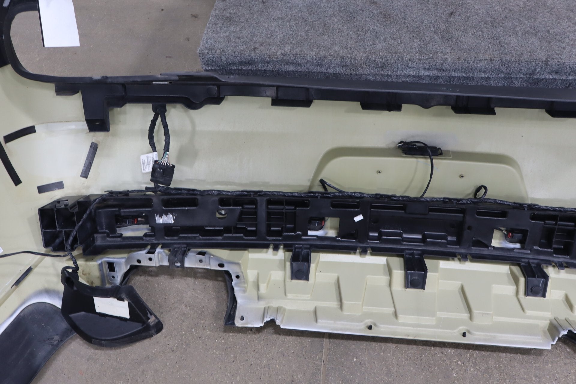 2019-2023 Dodge Challenger R/T Scat Pack Rear Bumper