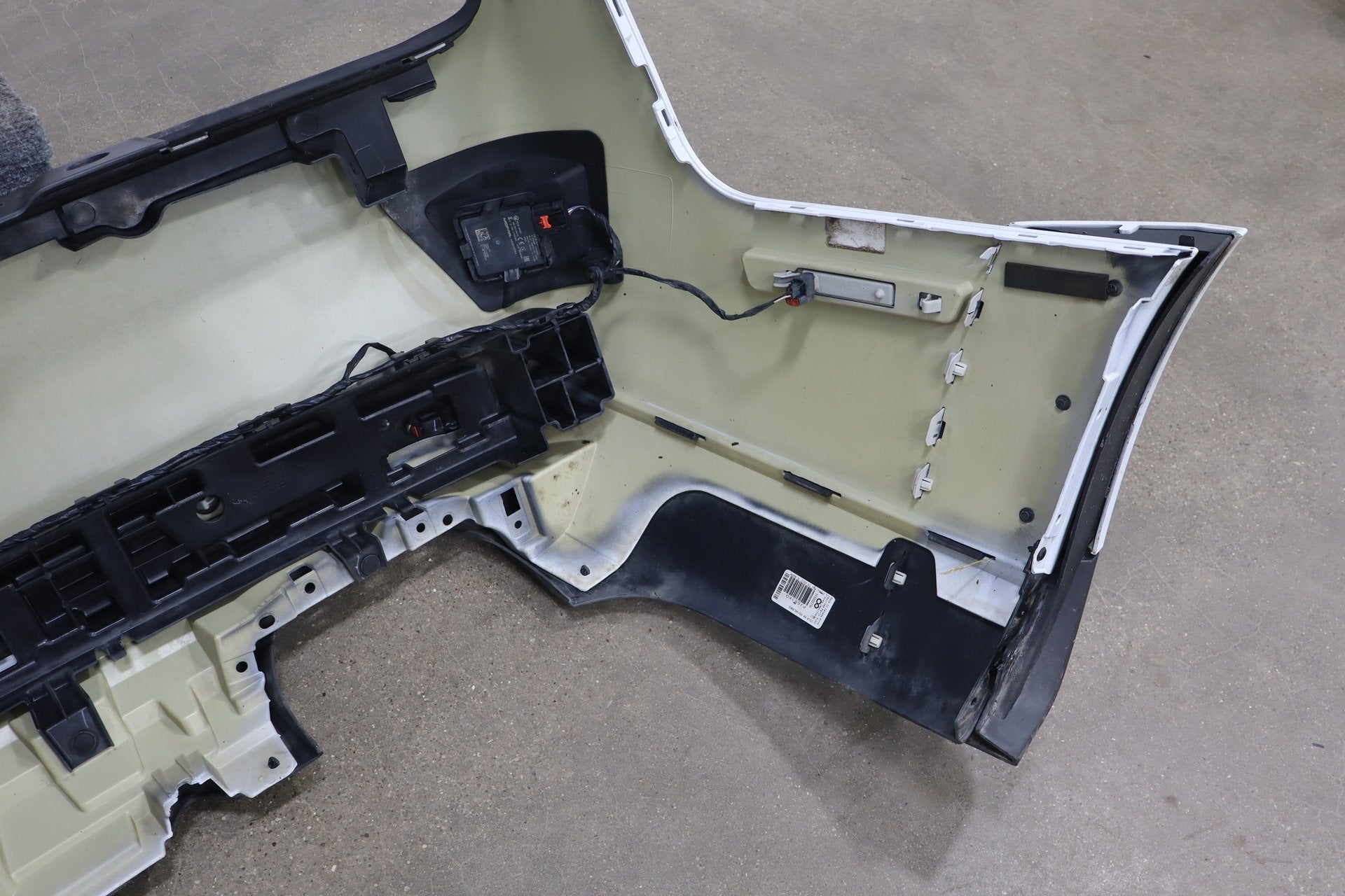 2019-2023 Dodge Challenger R/T Scat Pack Rear Bumper