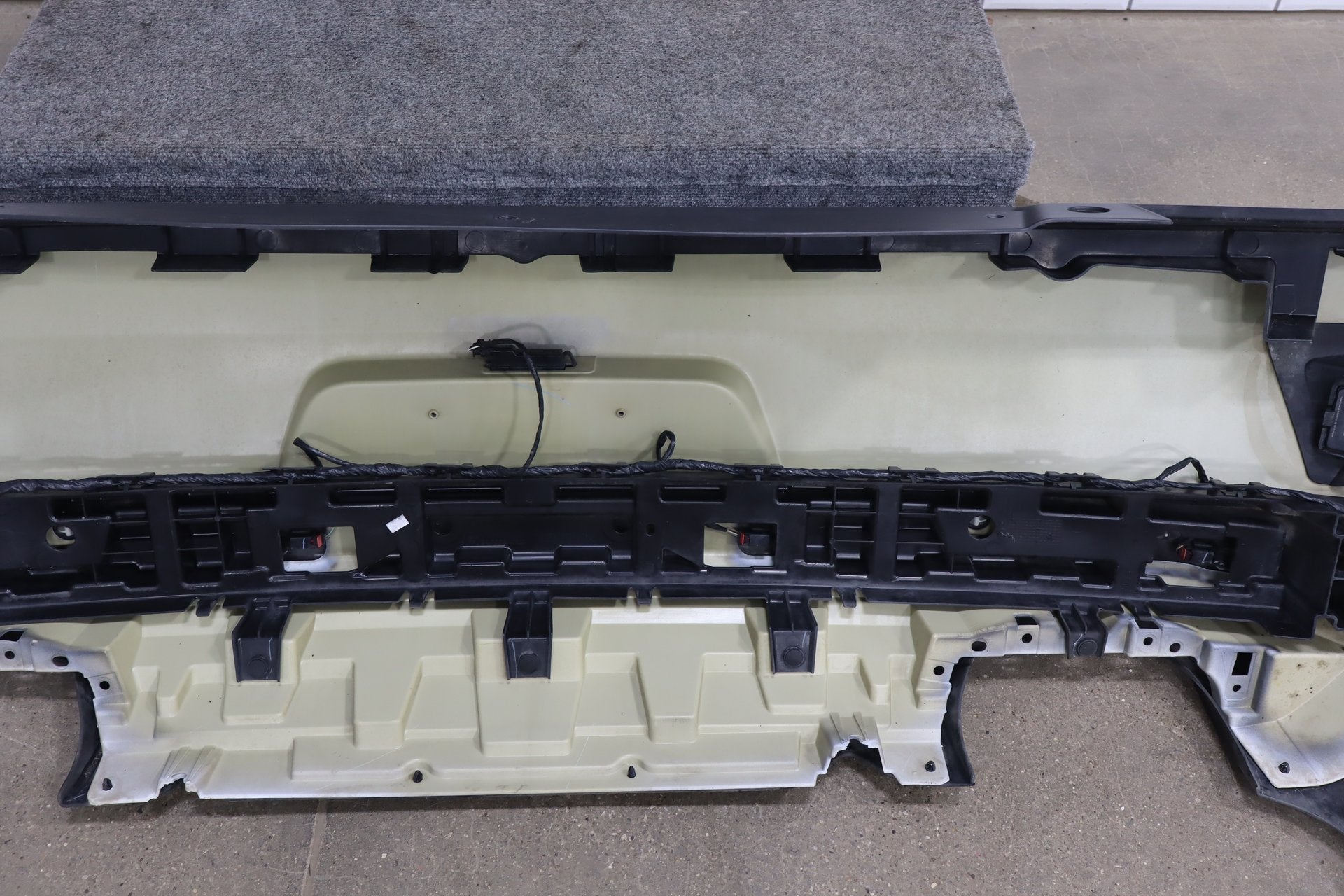 2019-2023 Dodge Challenger R/T Scat Pack Rear Bumper