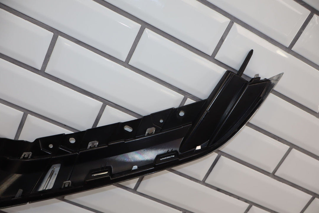 2019 - 2023 Ram 1500 Upper Chrome Front Grille Moulding Applique (68335015AC)