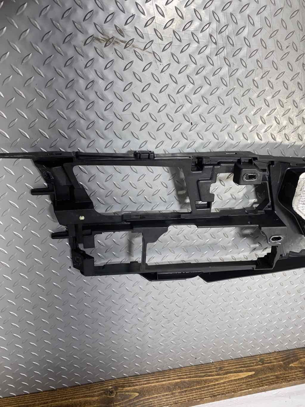 2019 Chevrolet Corvette- Front Console