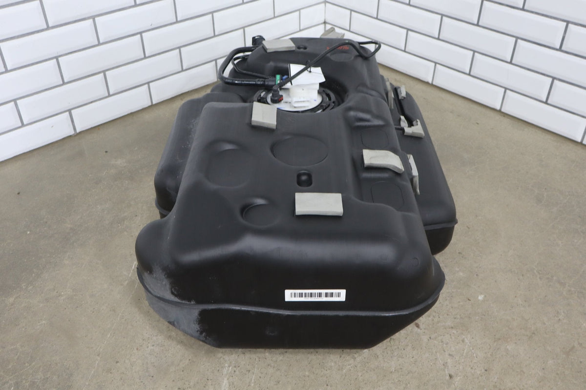 2019 Chrysler Pacifica 3.6L Gasoline Fuel Tank with Pump OEM