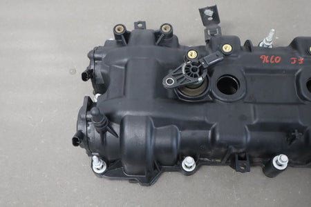 2019 Chrysler Pacifica 3.6L V6 OEM Right RH Valve Cover Assembly OEM