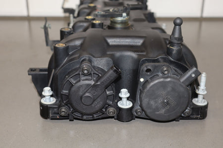2019 Chrysler Pacifica 3.6L V6 OEM Right RH Valve Cover Assembly OEM