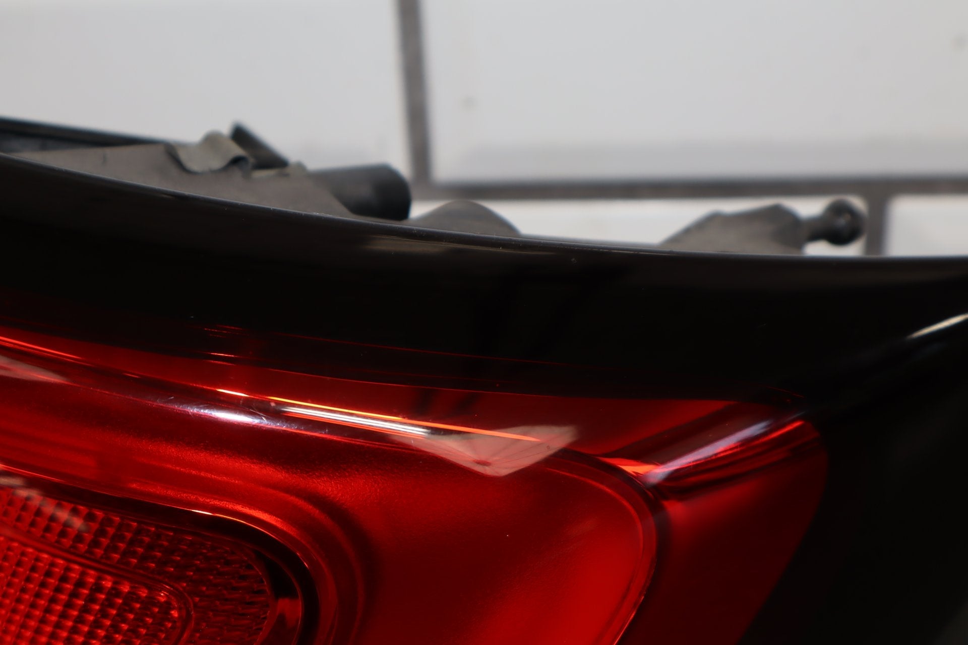 2019 Chrysler Pacifica Passenger Right RH Right Tail Light OEM