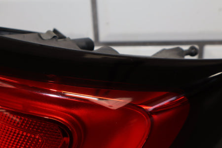 2019 Chrysler Pacifica Passenger Right RH Right Tail Light OEM