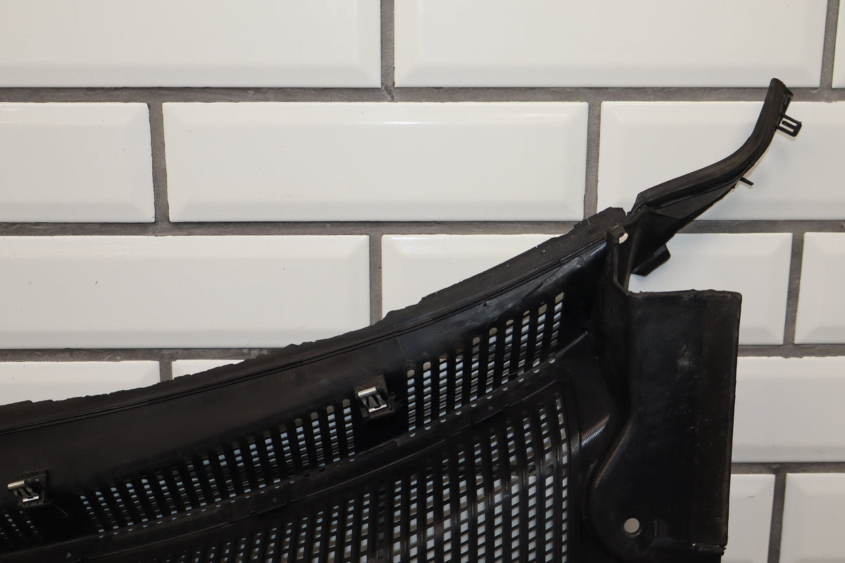 2019 Dodge Charger Scat Pack Cowl Vent Panel OEM