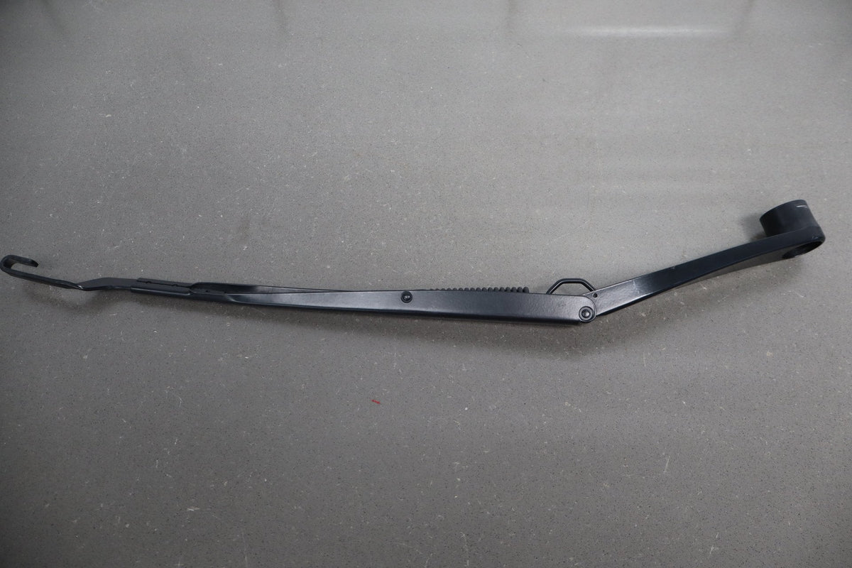 2019 Dodge Charger Scat Pack Wiper Arm Pair Left/Right OEM