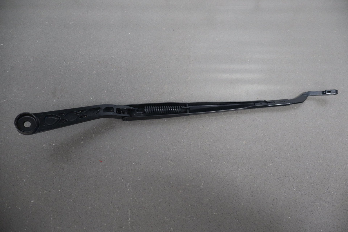 2019 Dodge Charger Scat Pack Wiper Arm Pair Left/Right OEM