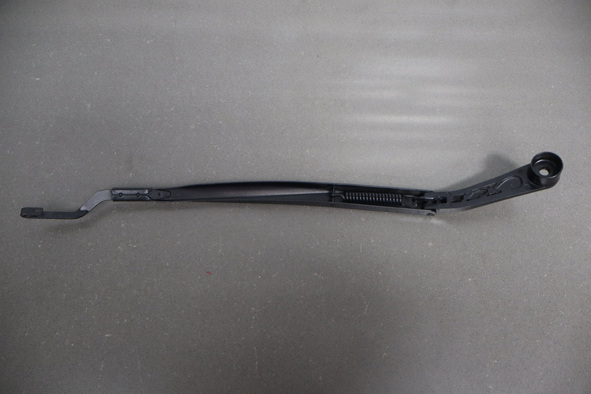2019 Dodge Charger Scat Pack Wiper Arm Pair Left/Right OEM