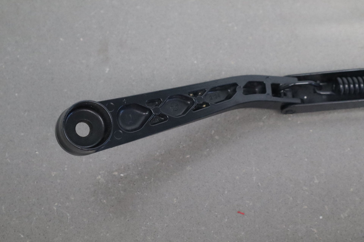 2019 Dodge Charger Scat Pack Wiper Arm Pair Left/Right OEM