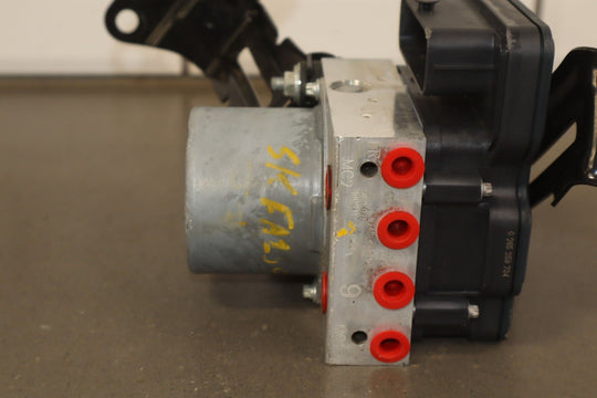 2019 Fiat 124 Spider Abarth OEM ABS Pump Module Assembly