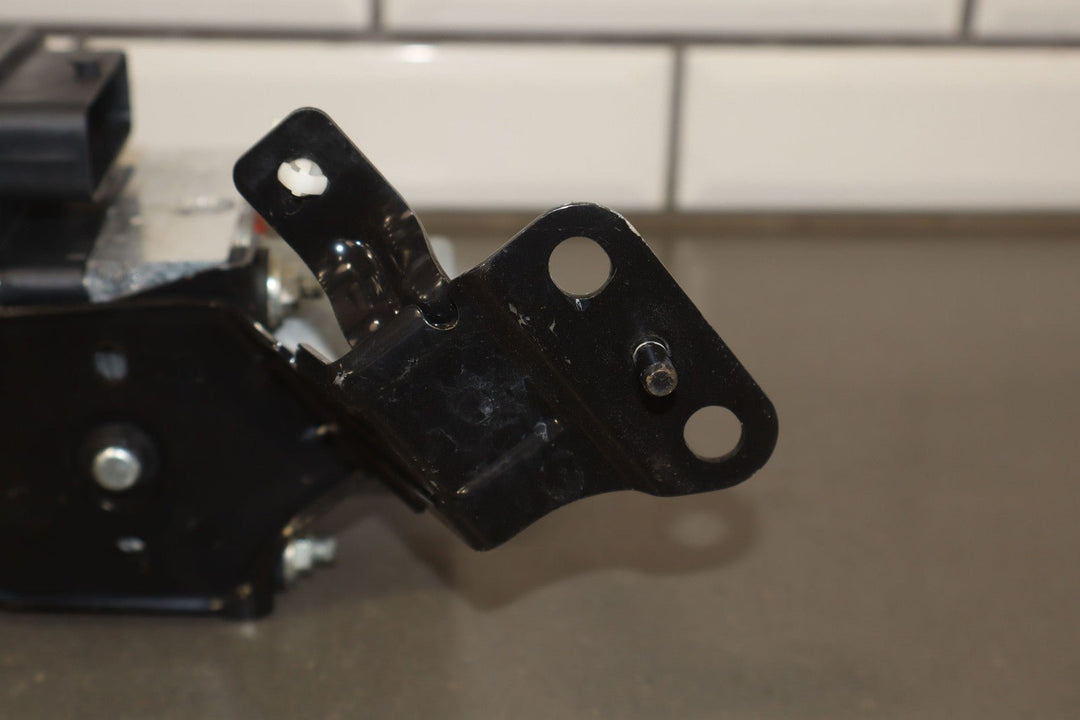 2019 Fiat 124 Spider Abarth OEM ABS Pump Module Assembly