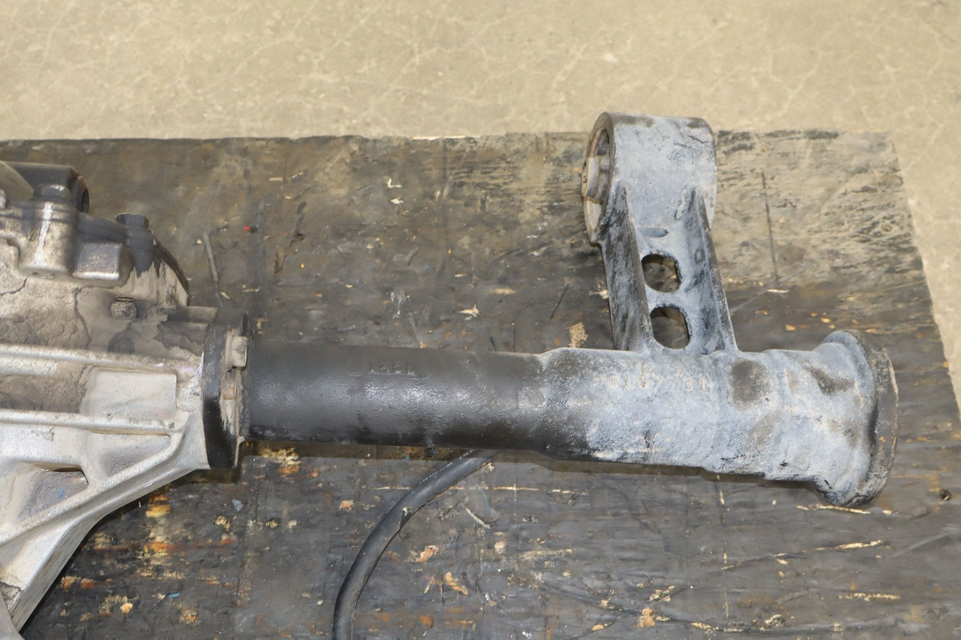 2019 Nissan Titan XD Front Differential Carrier Assembly 3.916:1 Ratio