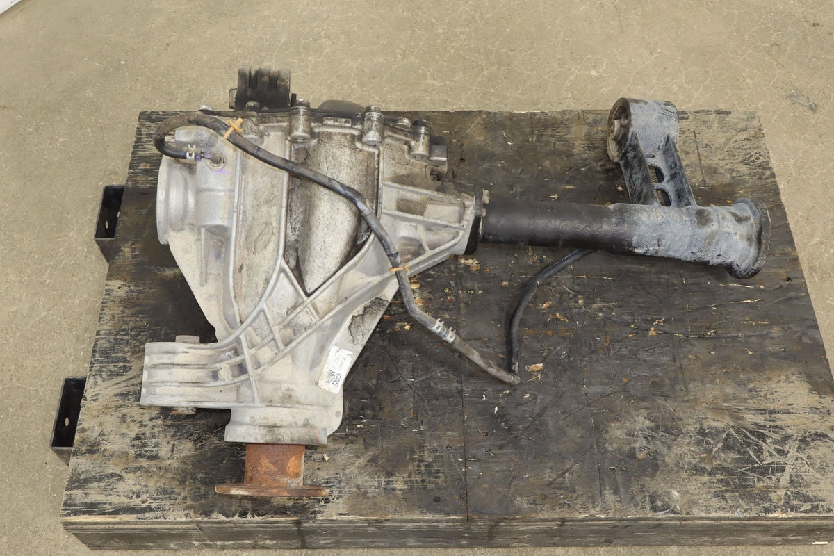 2019 Nissan Titan XD Front Differential Carrier Assembly 3.916:1 Ratio