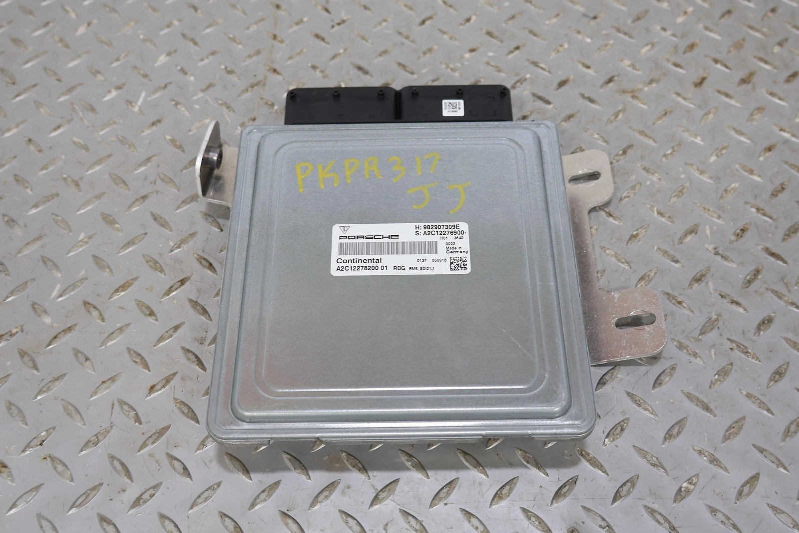 2019 Porsche Cayman- Engine Computer/ ECU