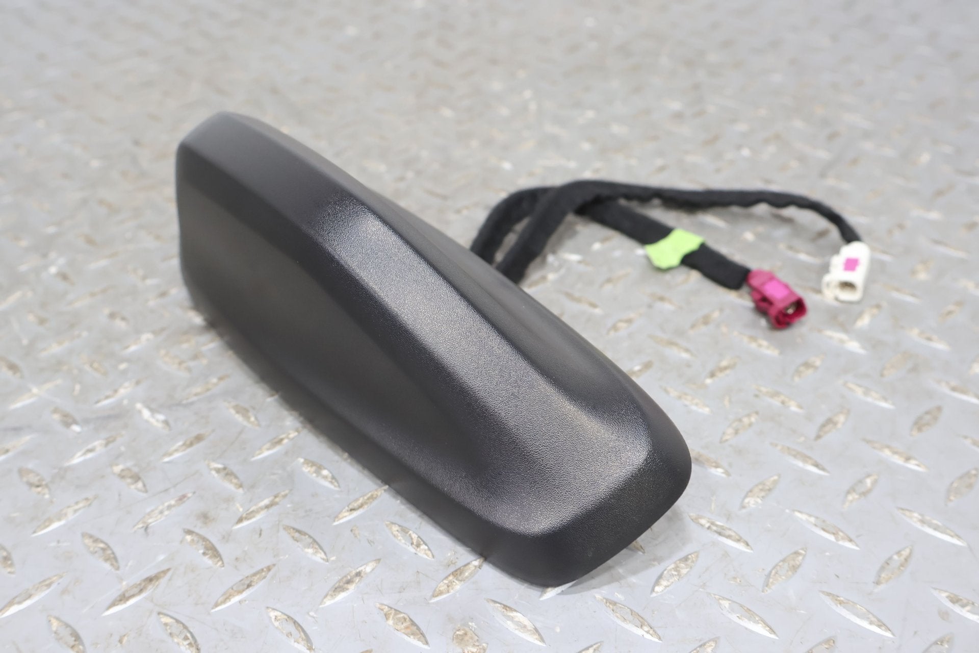 2019 Ram 2500- Antenna