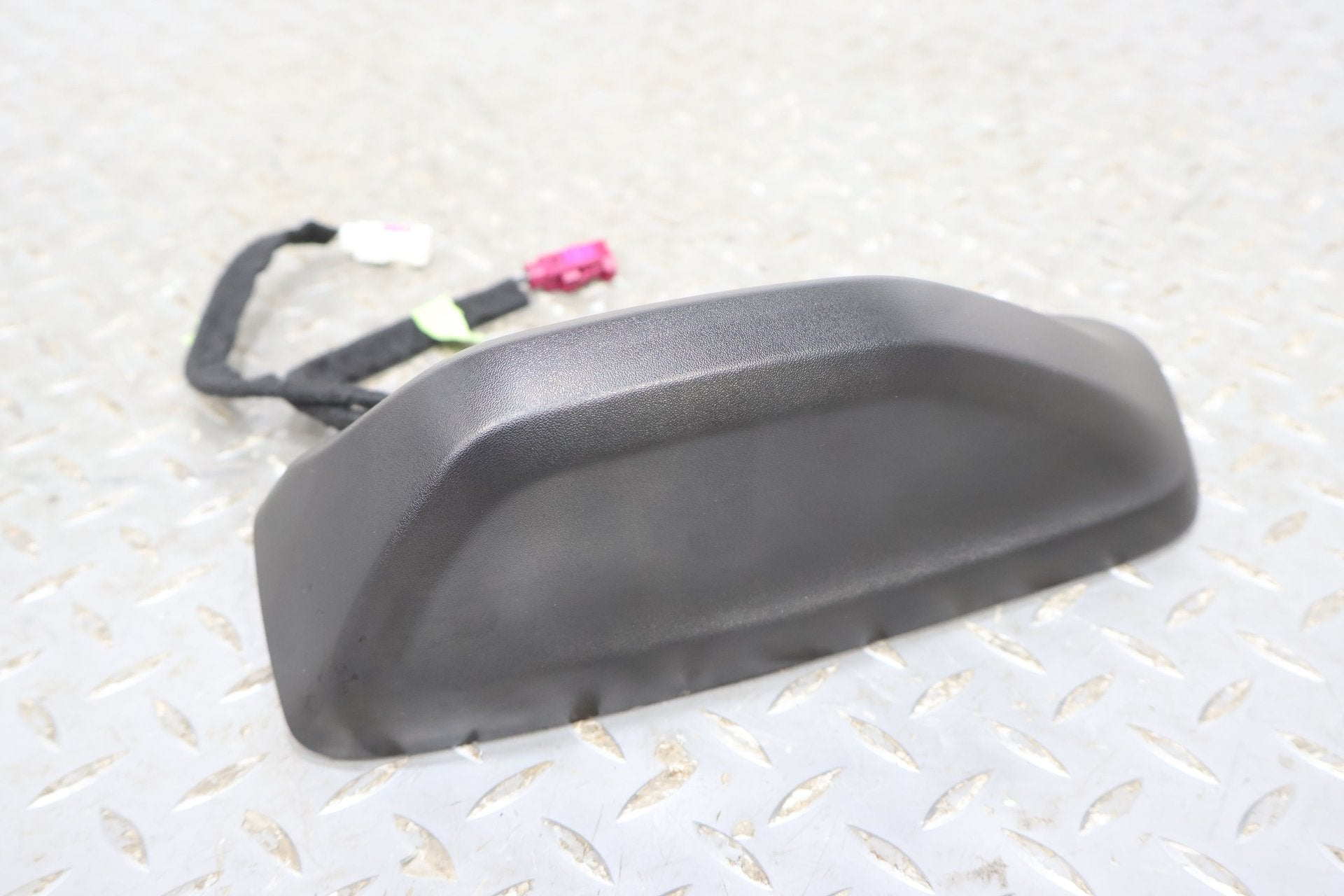 2019 Ram 2500- Antenna