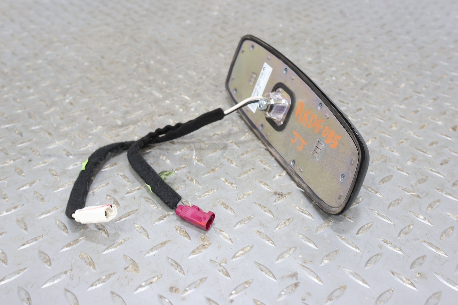 2019 Ram 2500- Antenna