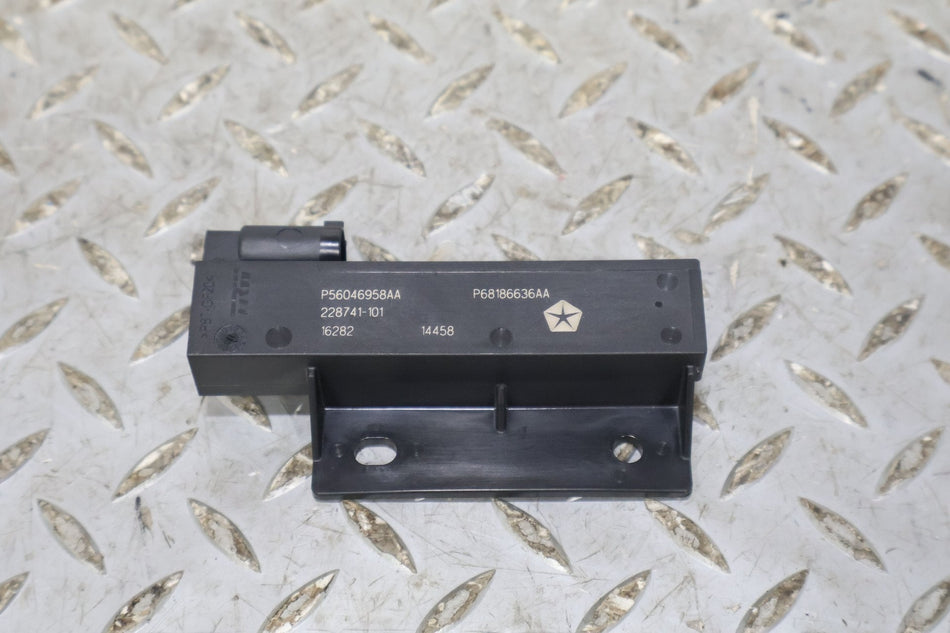 2019 Ram 3500- Antenna