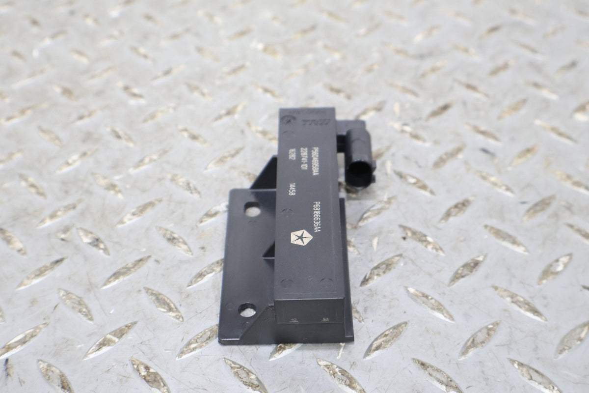 2019 Ram 3500- Antenna