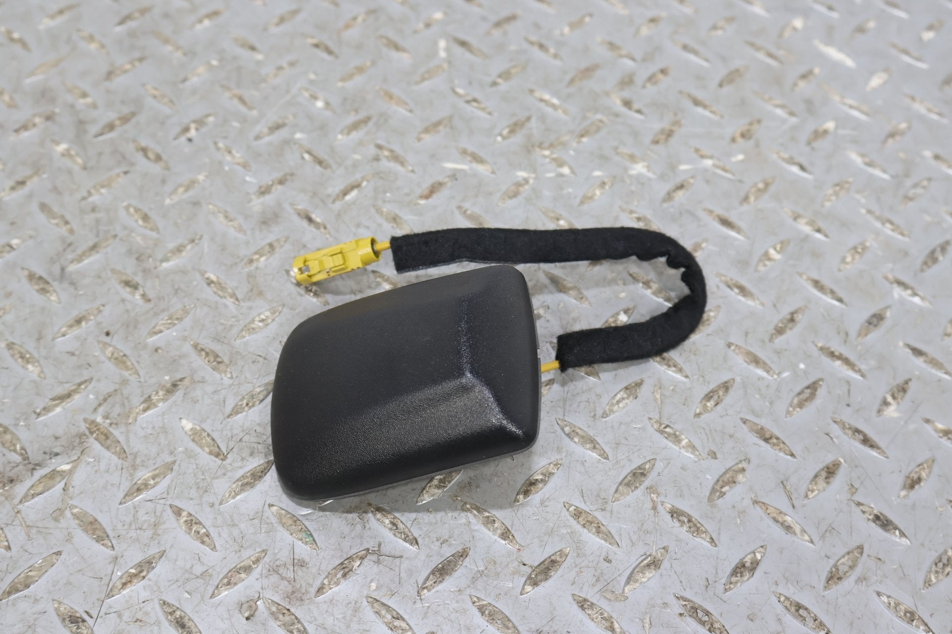 2019 Ram 3500- Antenna