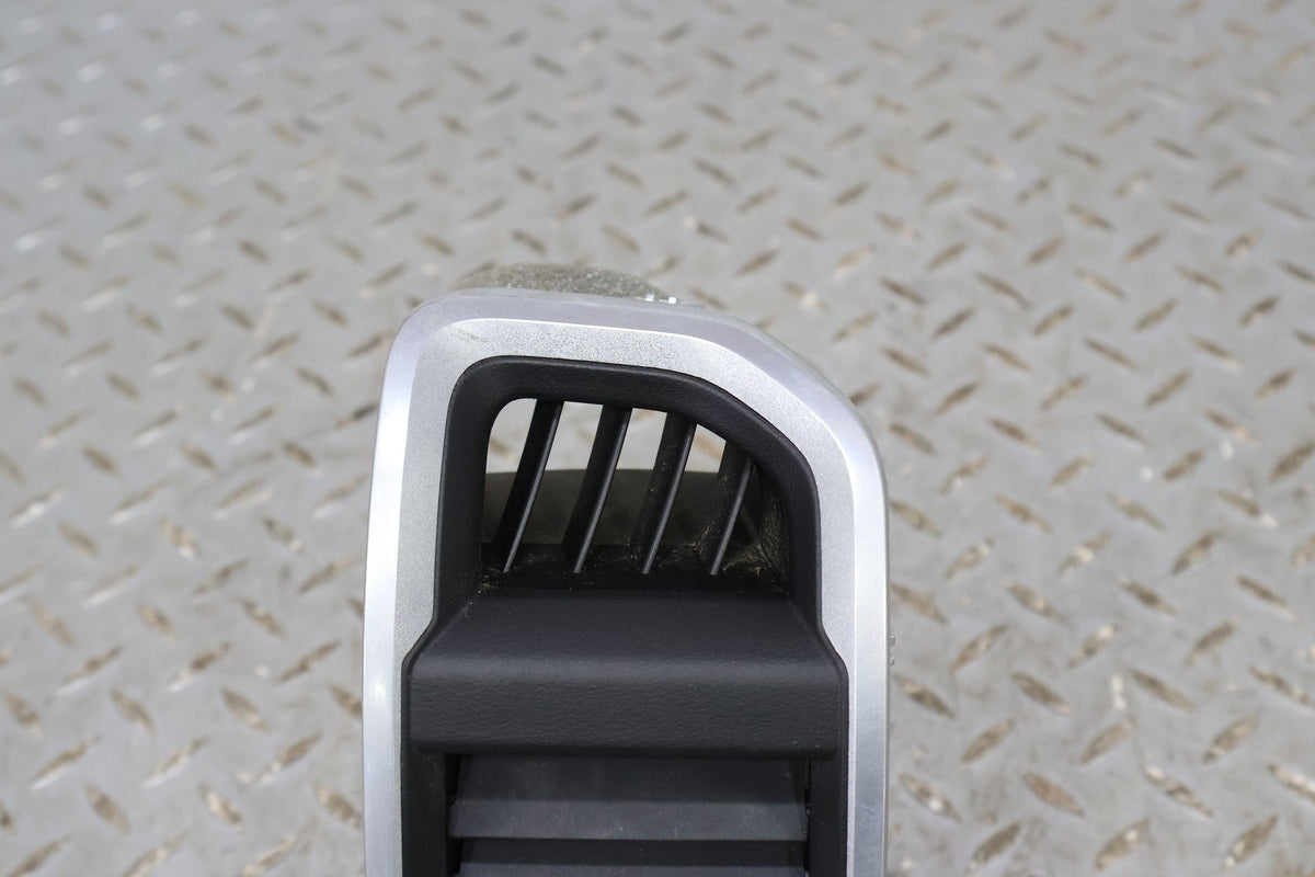 2019 Ram 3500- Dash Vent