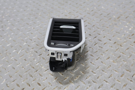 2019 Ram 3500- Dash Vent