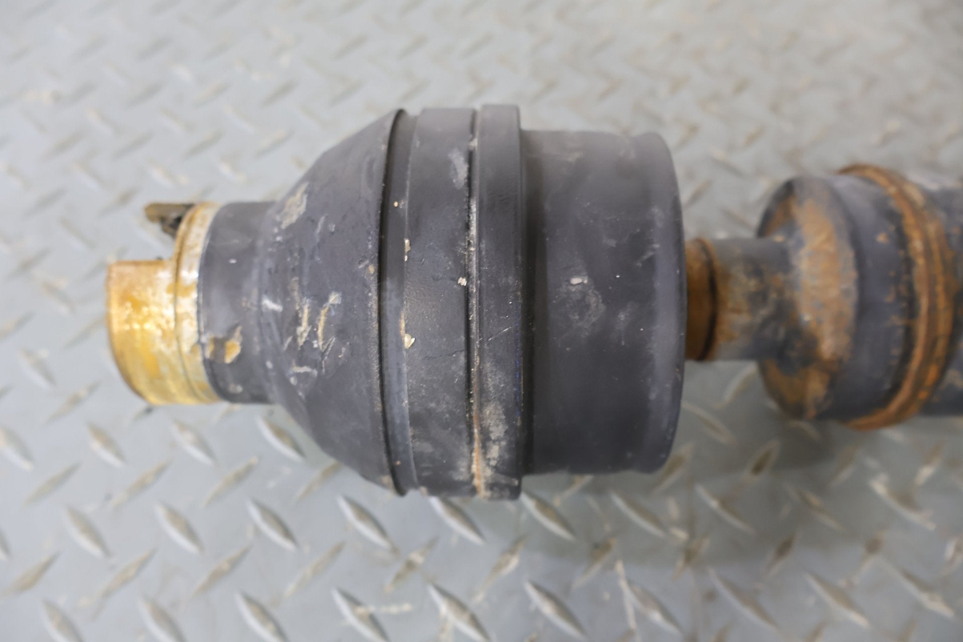 2019 Ram 3500- Front Drive Shaft