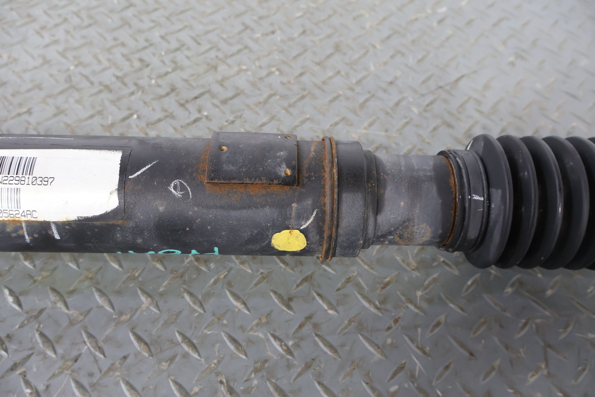 2019 Ram 3500- Front Drive Shaft