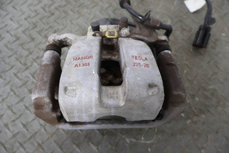 2019 Tesla 3- Caliper