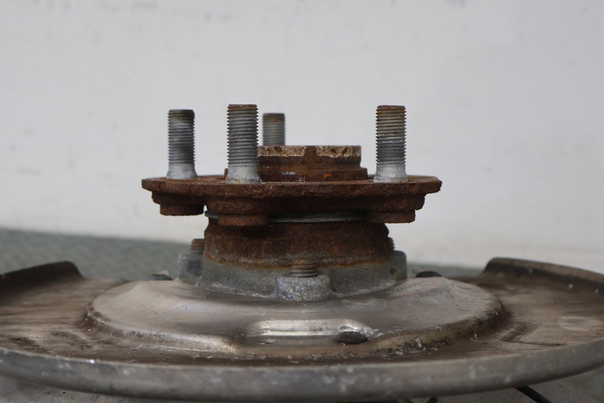 2019 Tesla 3- Right Front Spindle