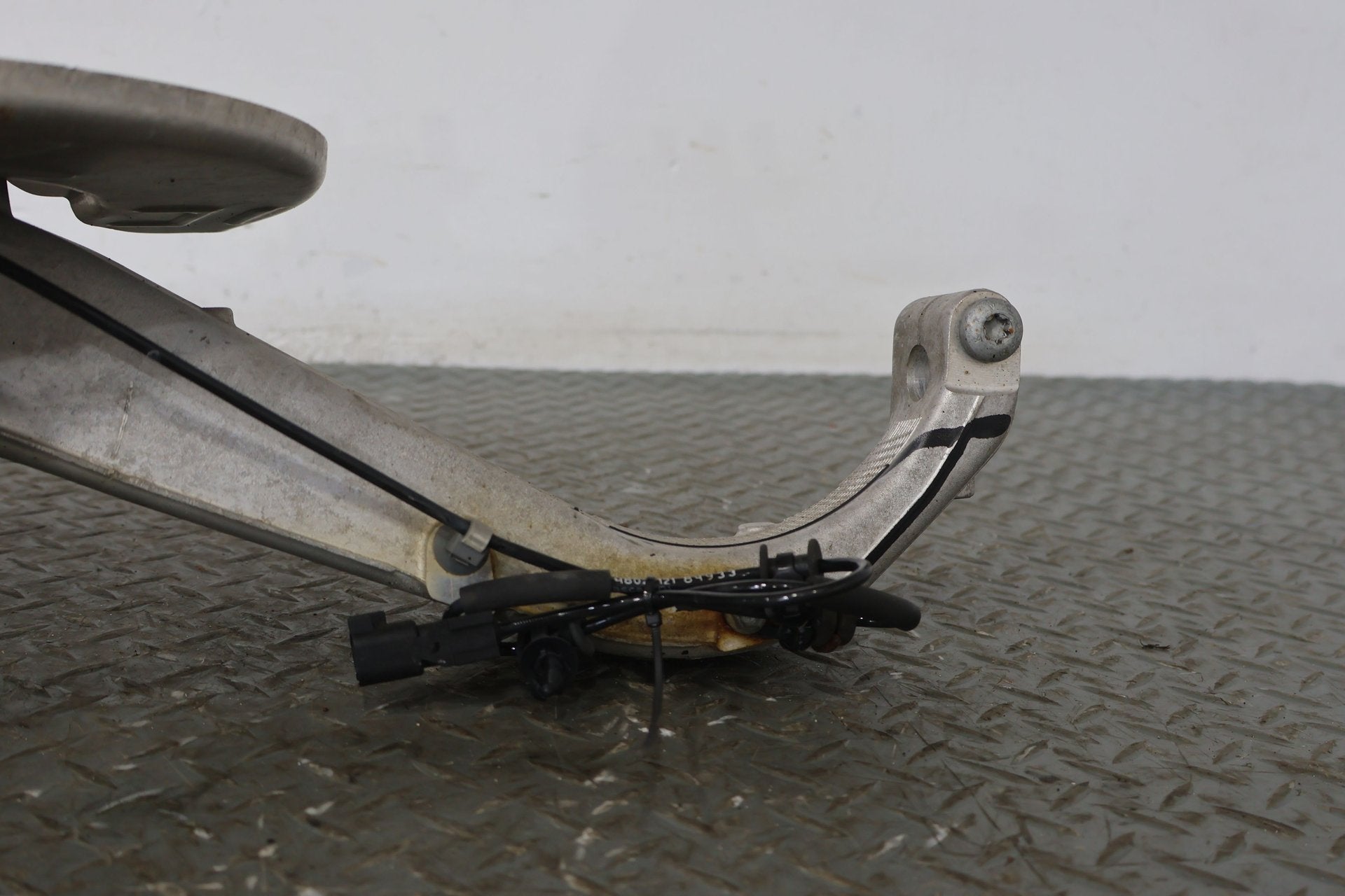 2019 Tesla 3- Right Front Spindle