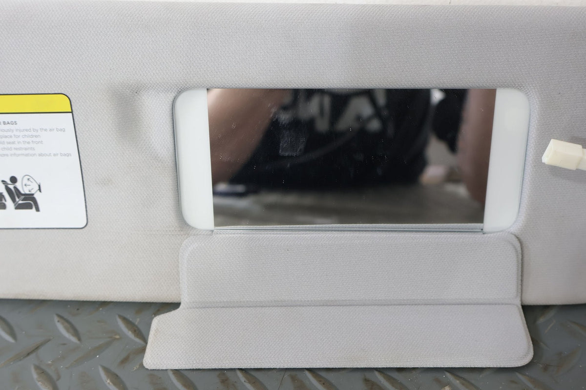 2019 Tesla 3- Sun Visor
