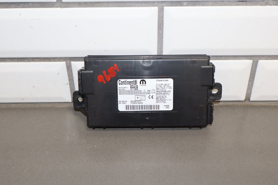 2020-2022 Dodge Challenger Keyless Entry Module 68441618aa OEM