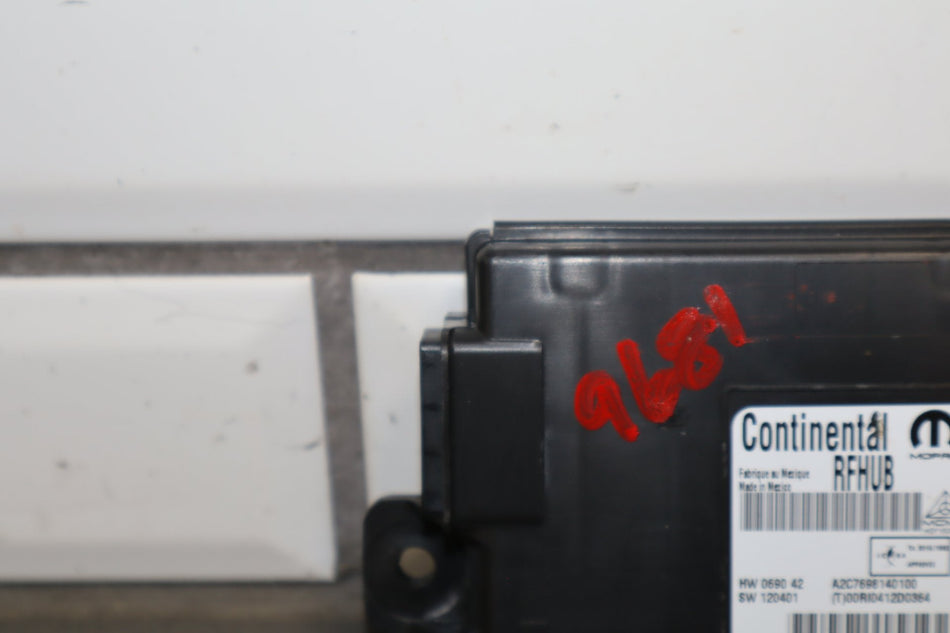 2020-2022 Dodge Challenger Keyless Entry Module 68441618aa OEM
