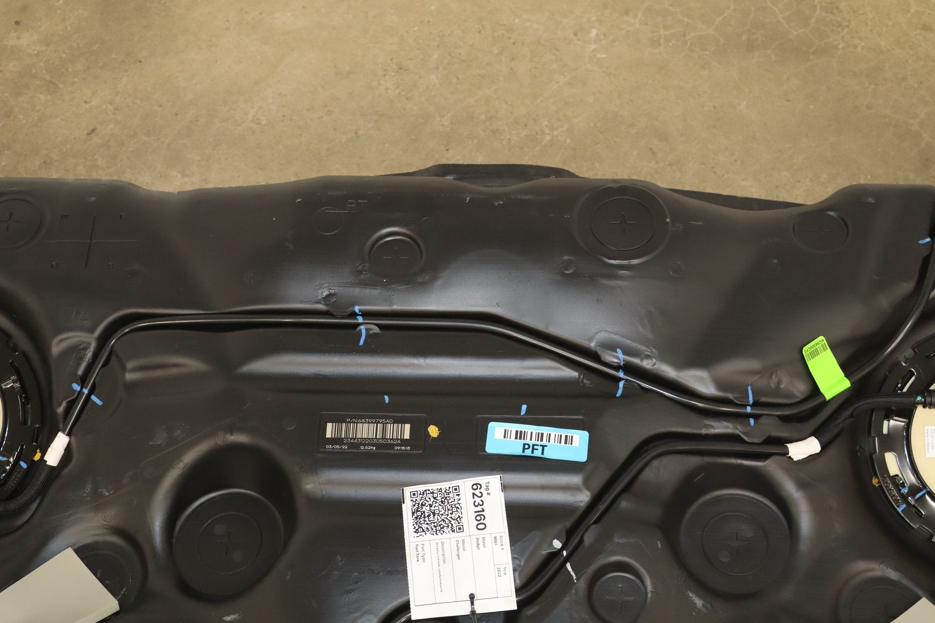 2020-2023 Dodge Challenger 6.4 Scat Pack Fuel Tank with Pump OEM