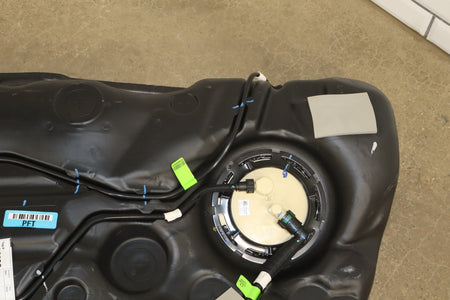 2020-2023 Dodge Challenger 6.4 Scat Pack Fuel Tank with Pump OEM