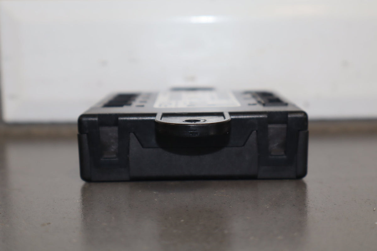2020-2023 Dodge Challenger Right RH Door Control Module 68569348aa OEM