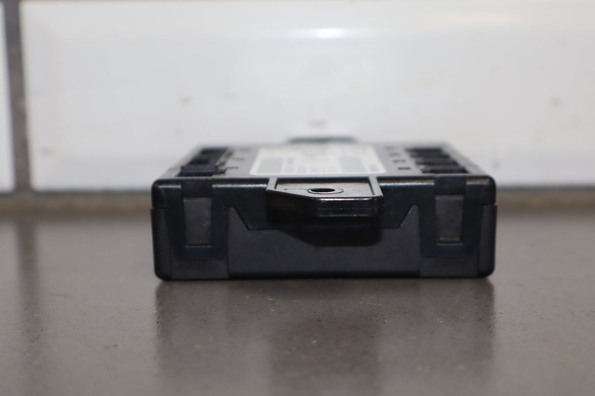 2020-2023 Dodge Challenger Right RH Door Control Module 68569348aa OEM