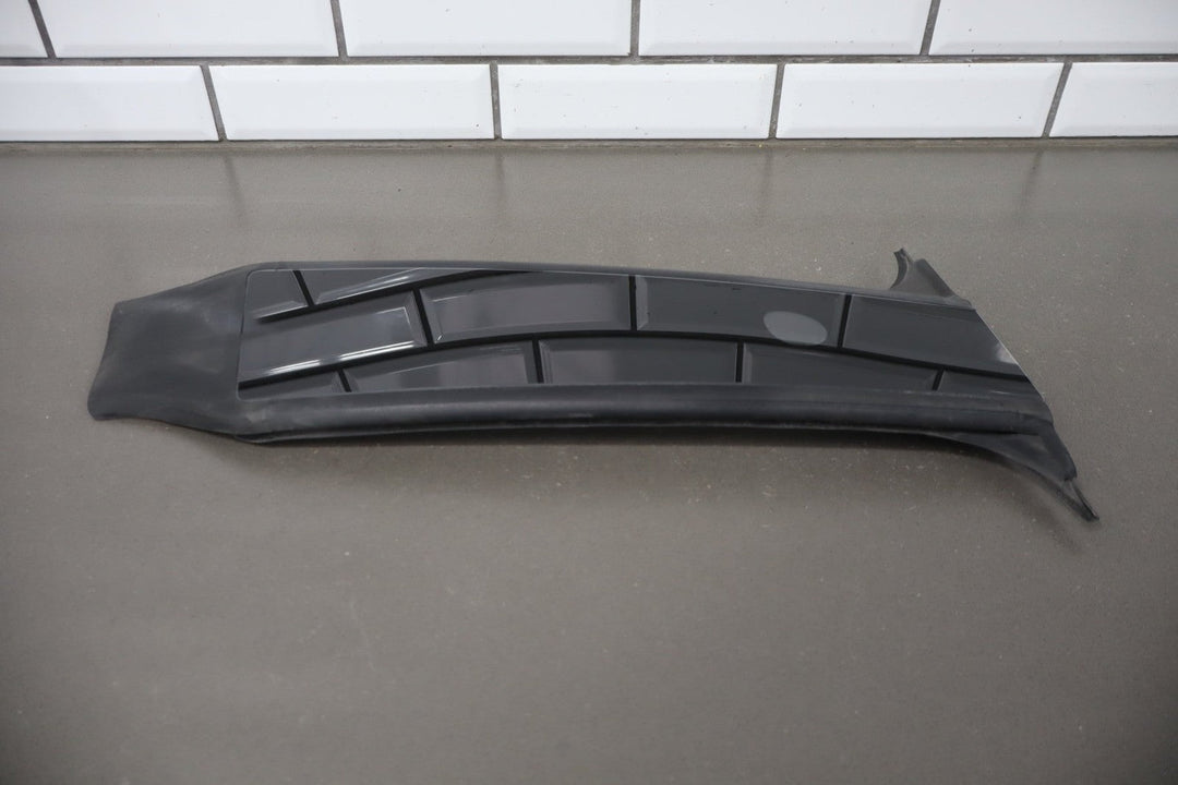 2020 - 2023 Tesla Y Left B Pillar Trim OEM with Camera