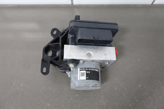 2020 - 2024 TESLA MODEL Y ABS ANTI LOCK BRAKE PUMP MODULE UNIT OEM 104474500B