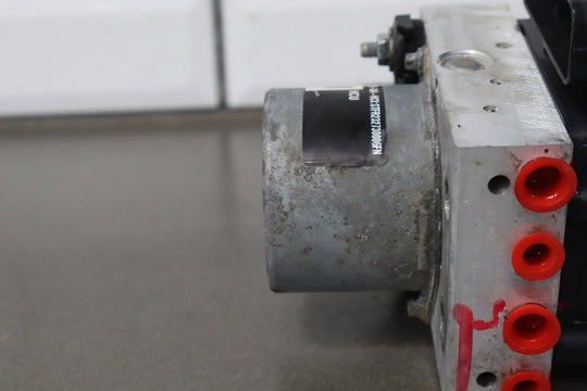 2020 - 2024 TESLA MODEL Y ABS ANTI LOCK BRAKE PUMP MODULE UNIT OEM 104474500B