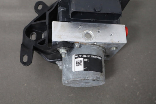 2020 - 2024 TESLA MODEL Y ABS ANTI LOCK BRAKE PUMP MODULE UNIT OEM 104474500B