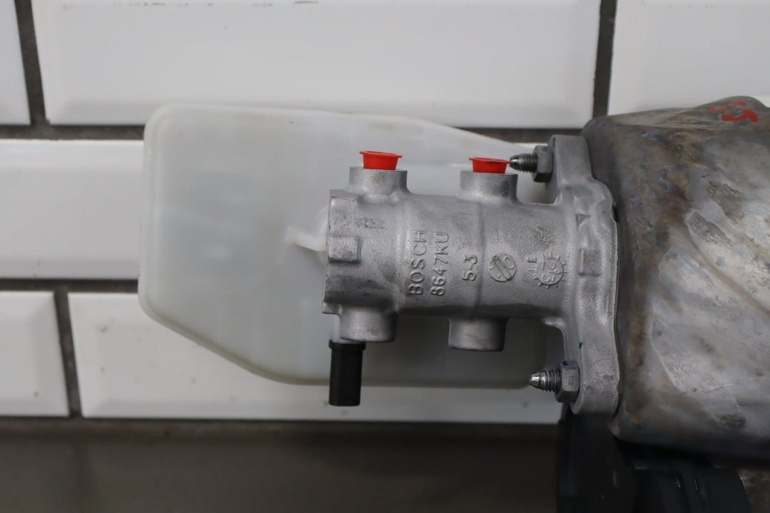 2020 - 2024 Tesla Model Y ABS Brake Booster Master Cylinder 97136160