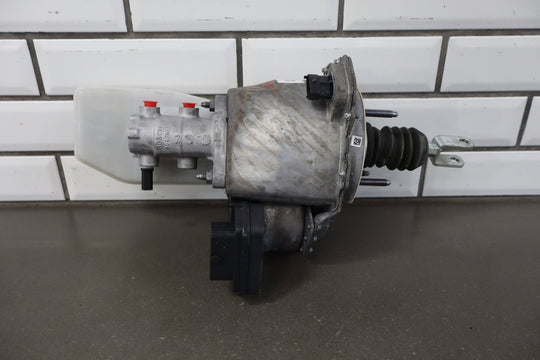 2020 - 2024 Tesla Model Y ABS Brake Booster Master Cylinder 97136160
