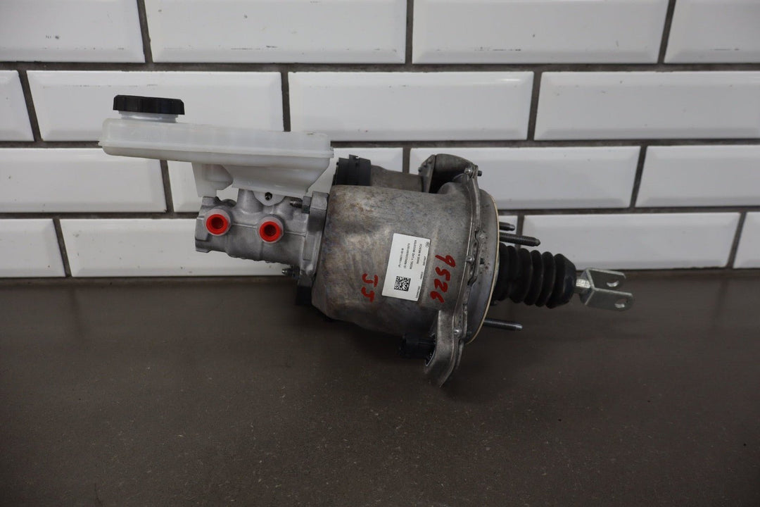 2020 - 2024 Tesla Model Y ABS Brake Booster Master Cylinder 97136160
