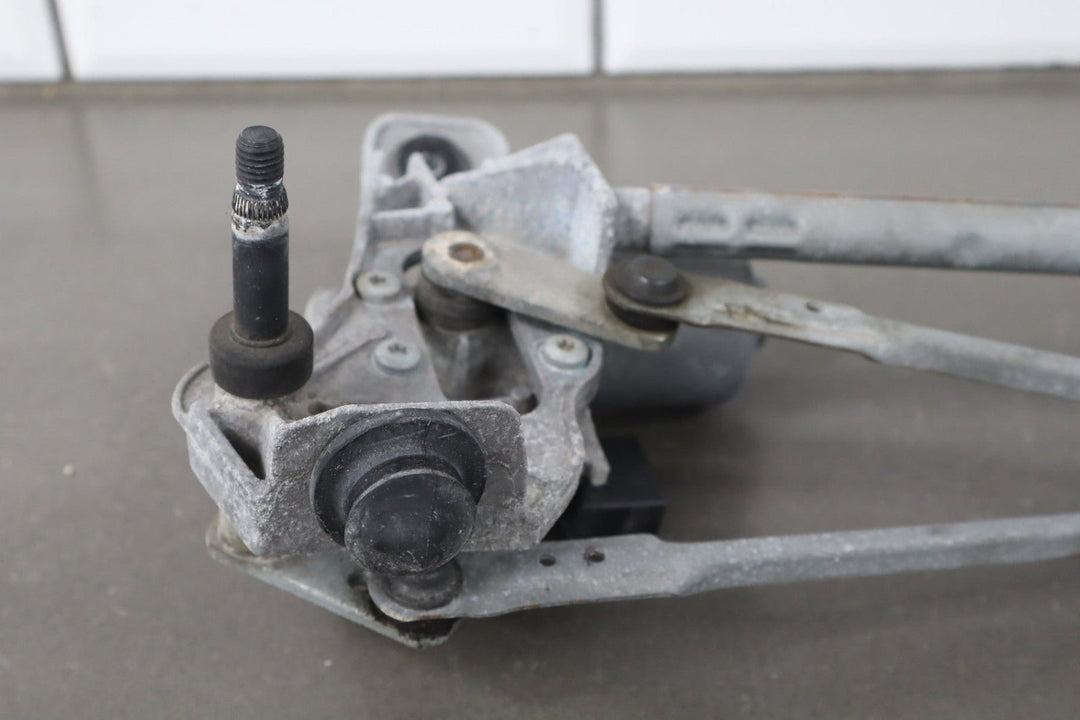 2020 - 2024 Tesla Y Front Wiper Motor OEM